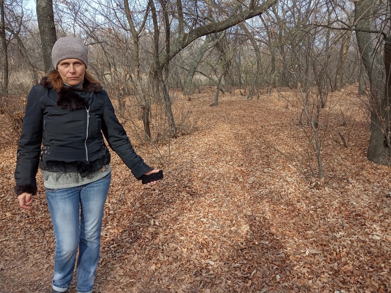 Наталія Мєзенцева розповідає, як з односельцями прибирали сміттєзвалище