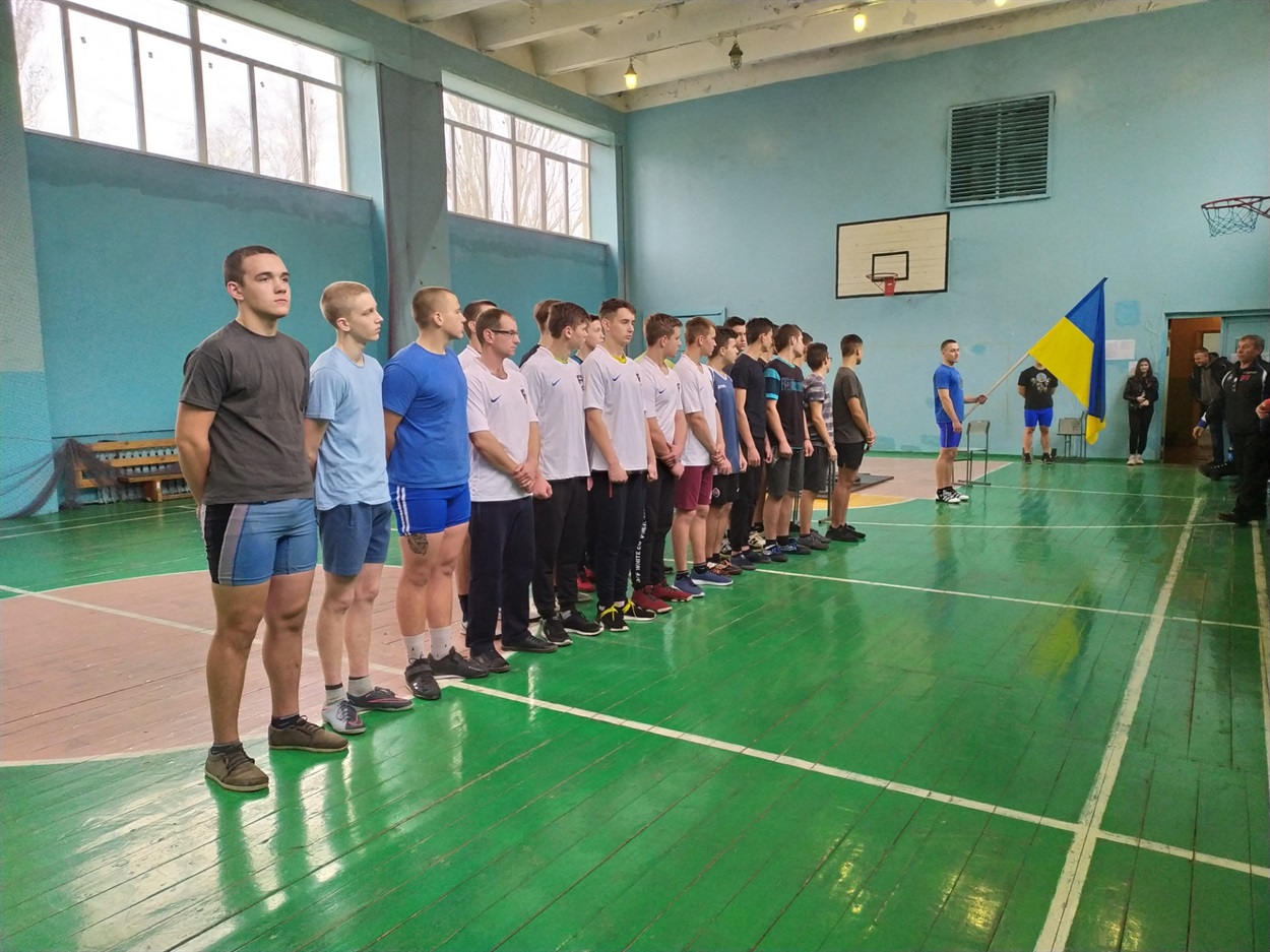 Учасники змагань