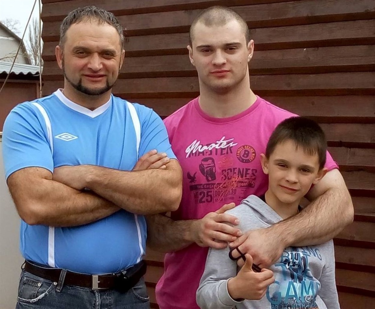 Сергій з синами