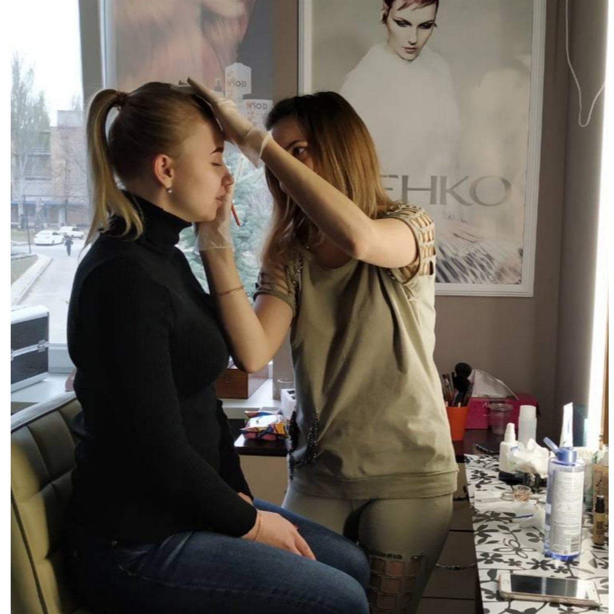 Майстриня за роботою