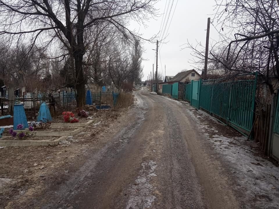 Роївське кладовище