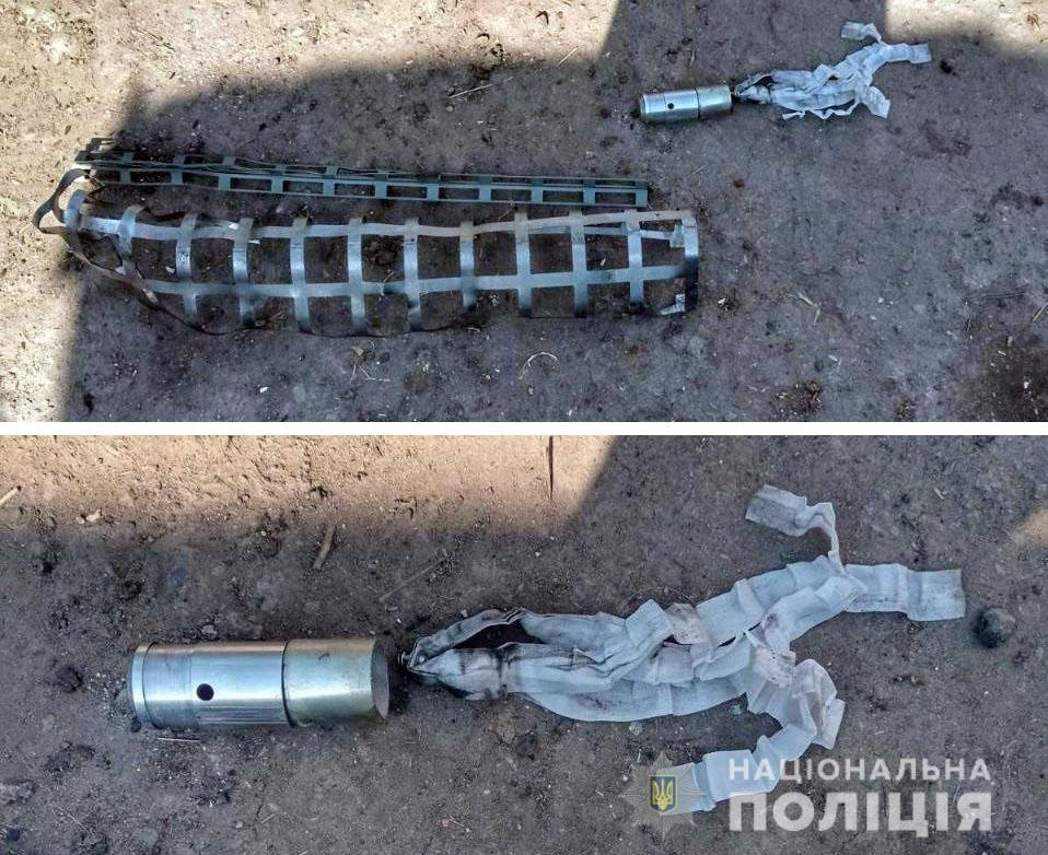 Окупанти обстрілюють Красногорівку забороненими касетними боєприпасами